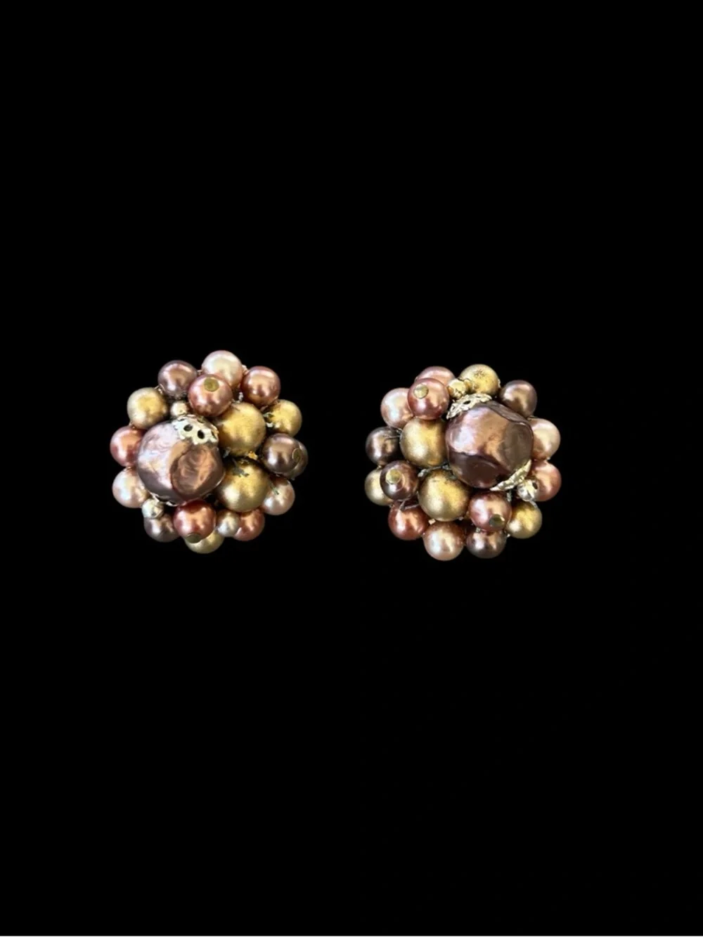 VTG MCM Beaded Pearl Cluster Clip On Earrings Shades of Brown Marked Japan 1